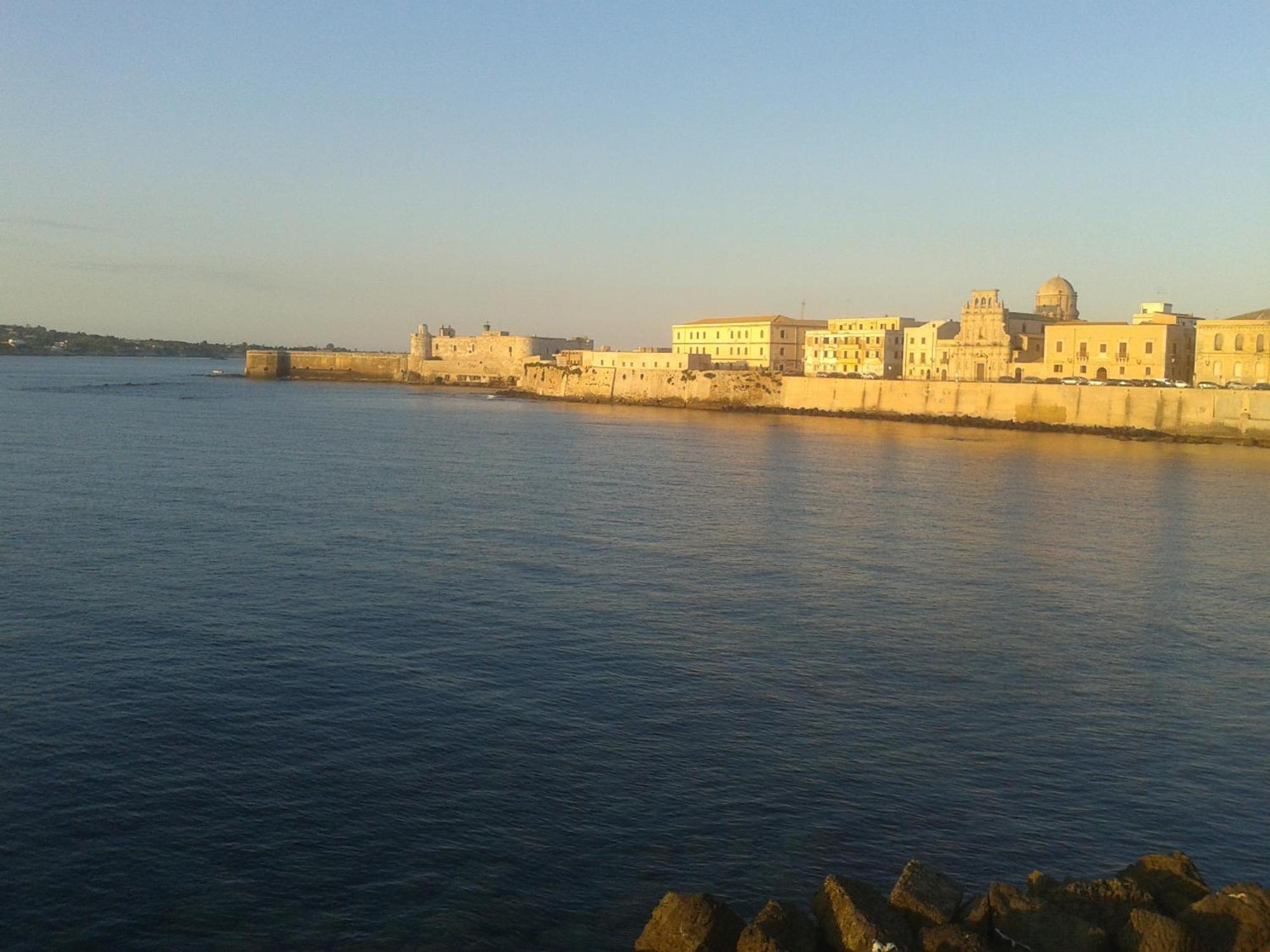 Incantevole Appartamento In Palazzo Storico Ortigia Syracuse Exterior foto